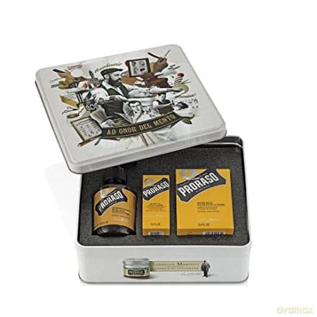 Proraso Klas ical gift set products on the beard with the scent of wood and spices Wood & Spice
