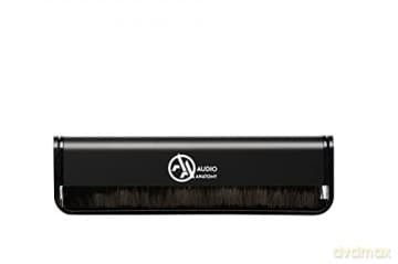 Audio Anatomy: Carbon Fiber Brush Black Alu - Black Edition - White Logo