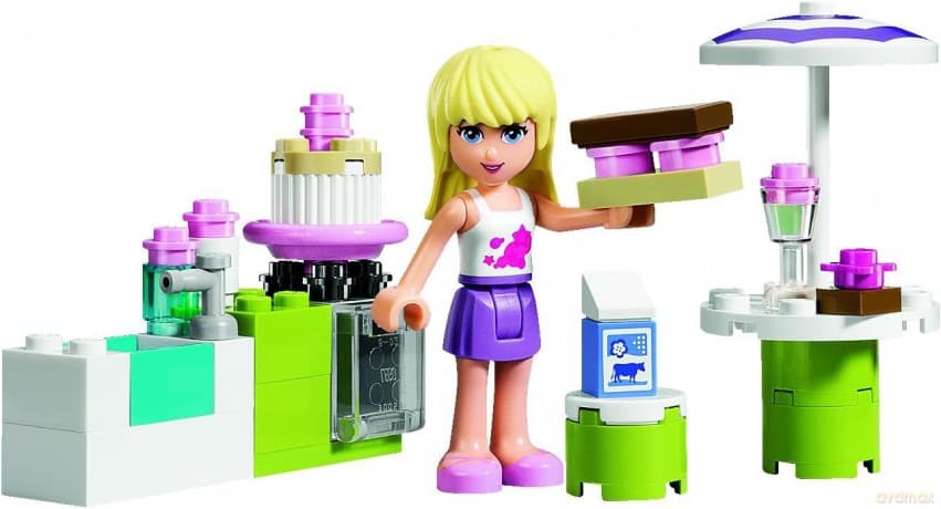 LEGO 45 Friends - Mała kuchnia stephanie 3930