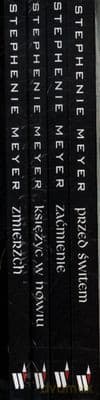 Zmierzch/ Księżyc W Nowiu/ Zaćmienie/ Przed Świtem - Stephenie Meyer (digipack)