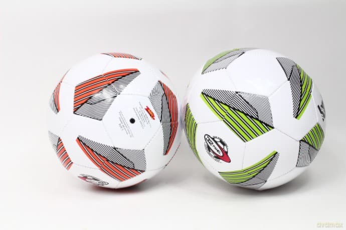 Piłka nożna R.5 260-280gr MDPN54 40830