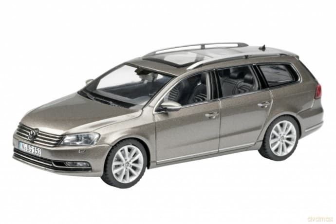 SCHUCO Volkswagen Passat Variant 450743700