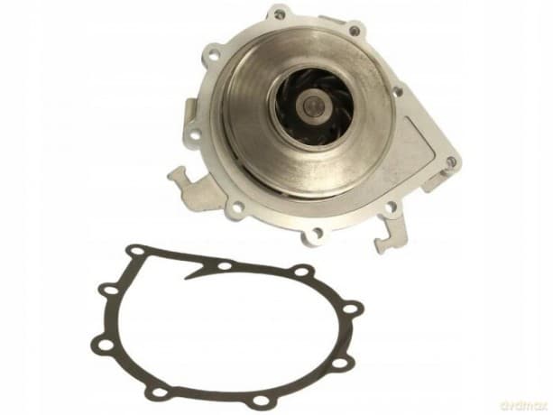 Pompa wody, chłodzenie silnika Dolz M640