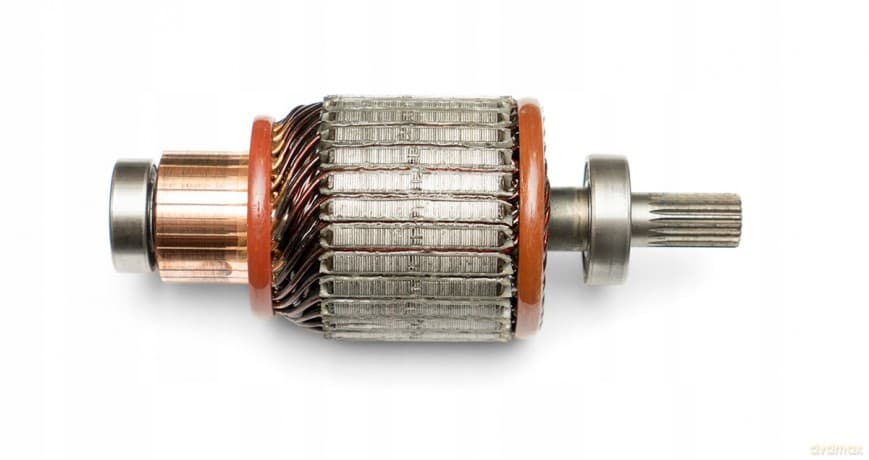 Wyciągarka samochodowa 5,5T/11T lina syntetyk 24V