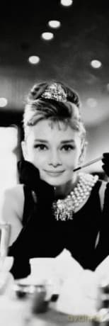 Audrey Hepburn (B&W)