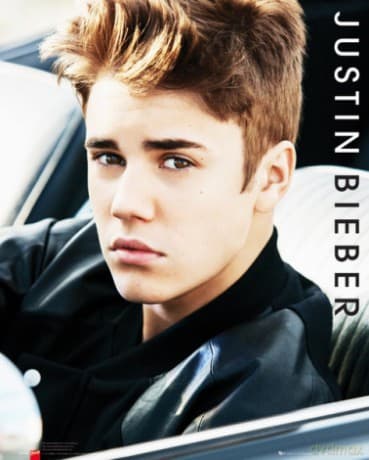 Justin Bieber Car Pin Up (Bravado)