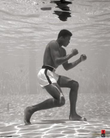 Muhammad Ali (Underwater)