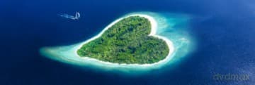 Wyspa W Kształcie Serca Na Malediwach