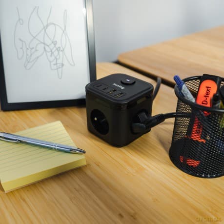 Huslog Przedłużacz kostka z USB