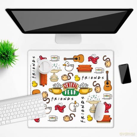 Mata na biurko 50x45 Friends 014 Friends Bialy
