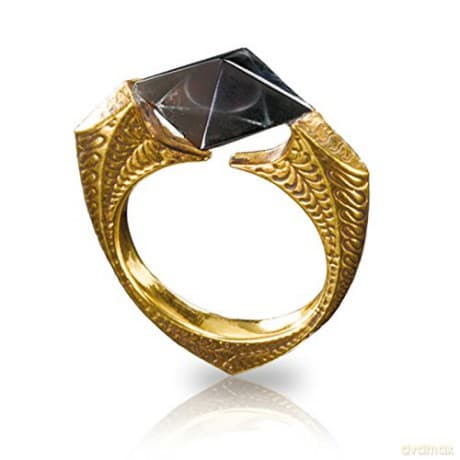 Harry Potter replika 1:1 Lord Voldemort´s Horcrux Ring gold-plated / Harry Potter Lord VoldemortÂ´s Horcrux Ring gold-plated 1/1 Replica