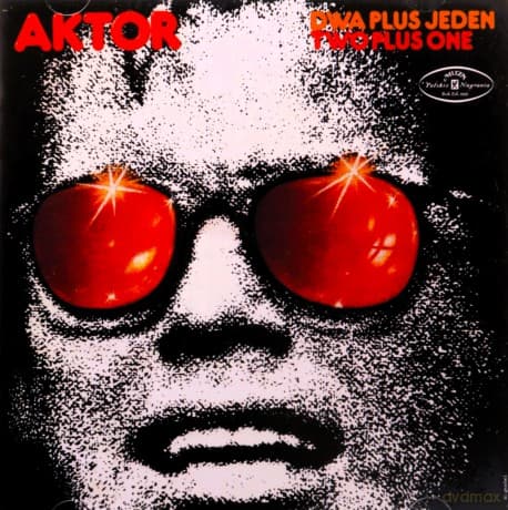 2 Plus 1: Aktor