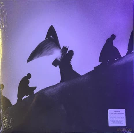 James Blake: Playing Robots Into