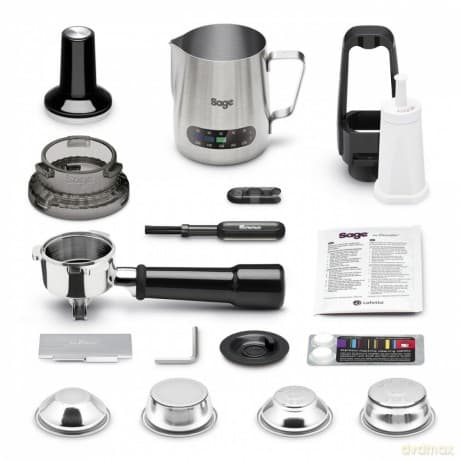 Ekspres ciśnieniowy SES875BTR czarna trufla