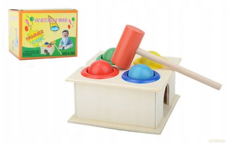 Zabawka drewniana WBIJAK z młoteczkiem 13x12x10 cm NT1157