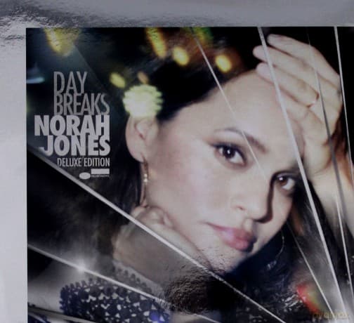 Norah Jones: Day Breaks Deluxe