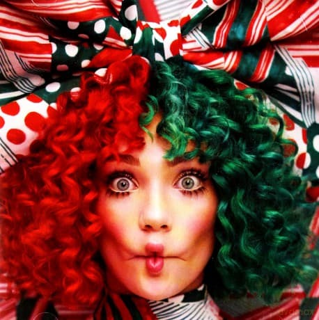 Sia: Everyday Is Christmas (Special)