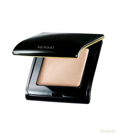 Kanebo Sensai Supreme Illuminator 4g