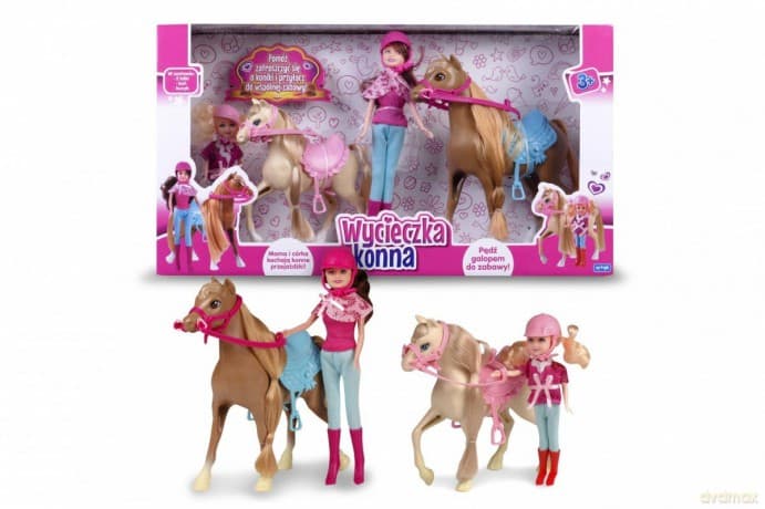 Lalka Natalia na wycieczce konnej