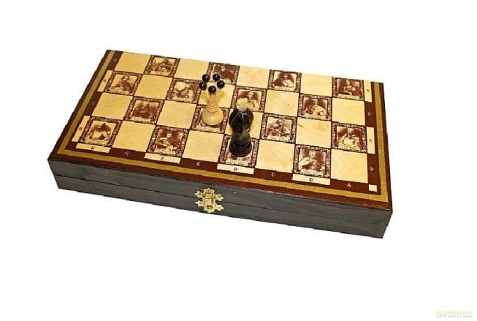 Szachy małe królewskie 35 cm.